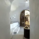 Hom Santorini (adults Only) מלון אויה