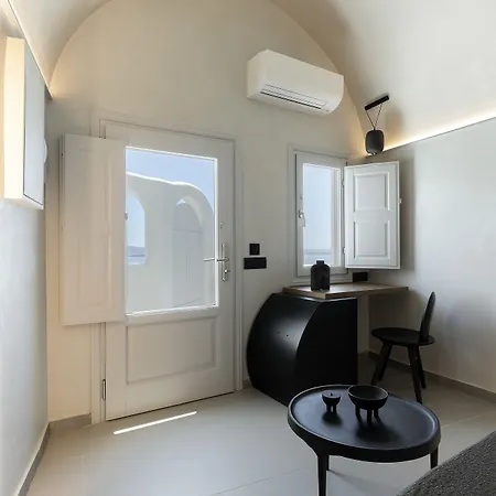 Hotel Hom Santorini (adults Only) 4*