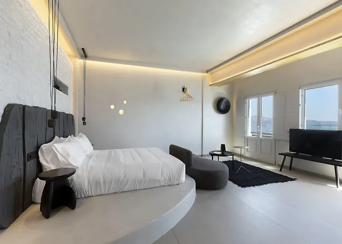 Hom Santorini (adults Only) מלון אויה